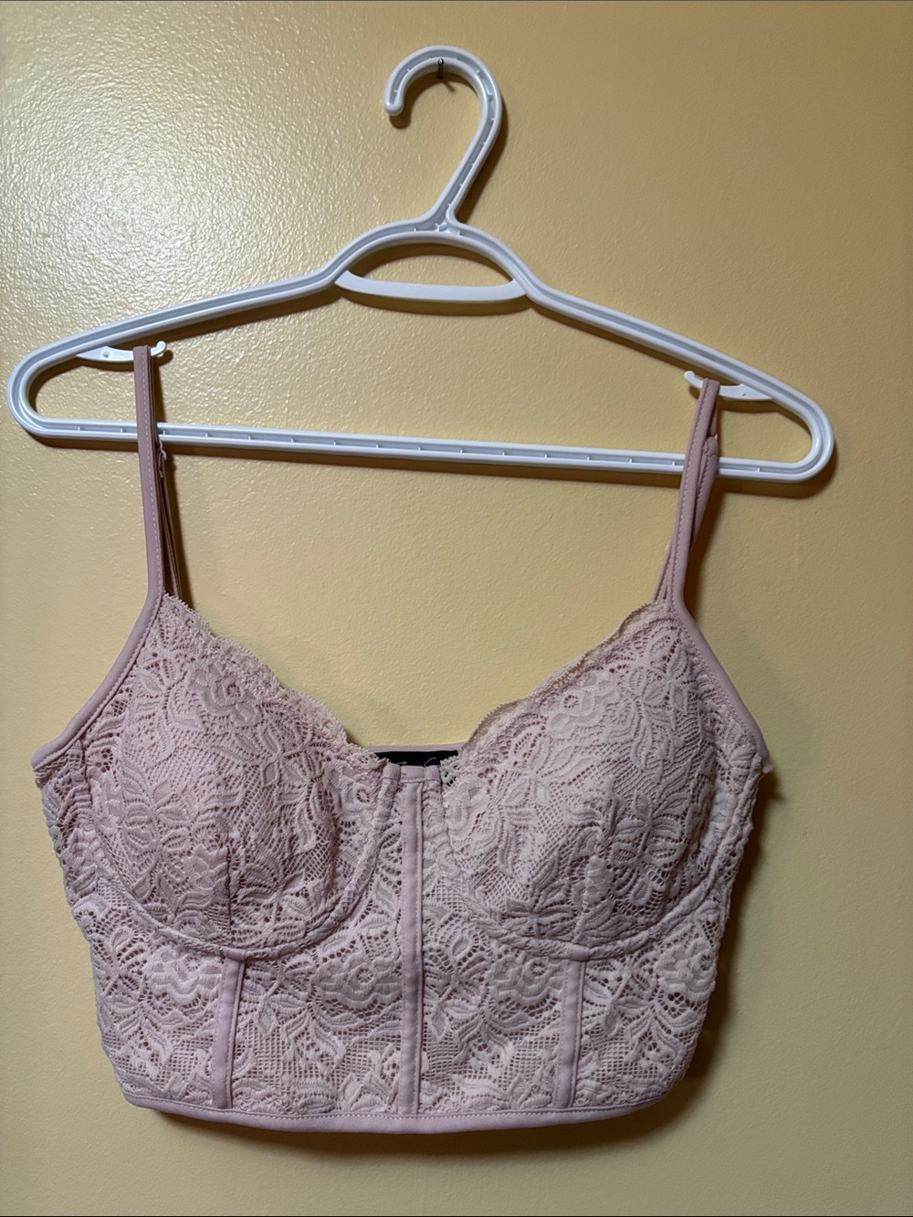 Streetwear Society Blush Lace Longline Camisole - Picture 1 of 4